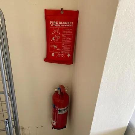 Apartamento Ekali House