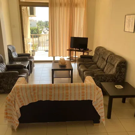 Apartamento Ekali House *