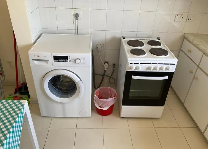 Ekali House Apartmán *