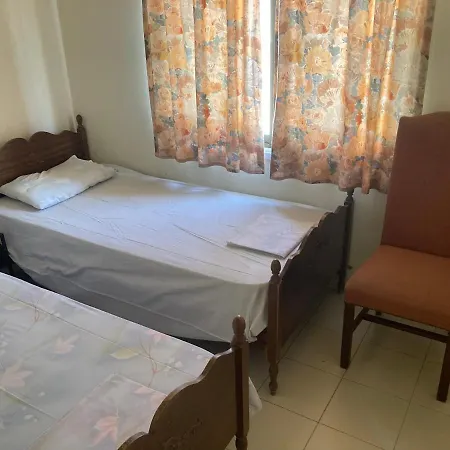 Ekali House Lägenhet