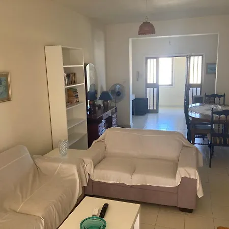 Ekali House Apartamento *