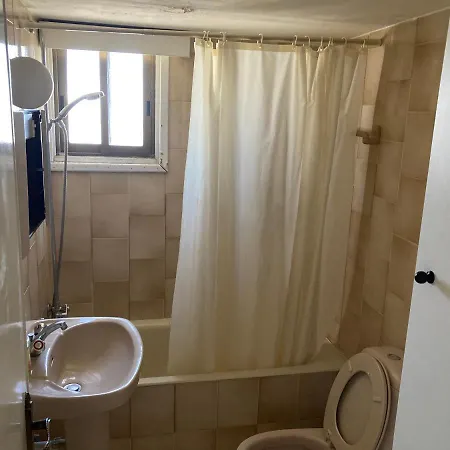 Lägenhet Ekali House